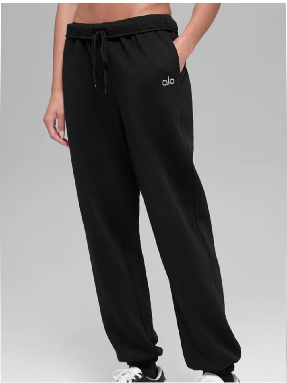 alo Yoga Accolade Jogger Sweatpants Black - Picture 3 of 14